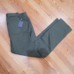 John Varvatos Mens Jeans  Size 34R NWT